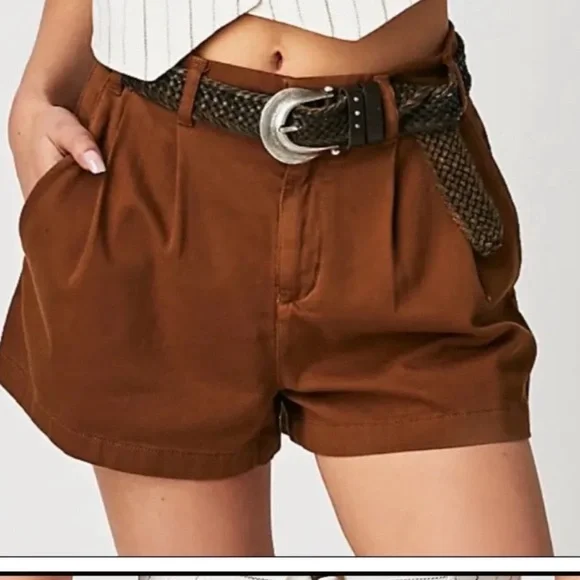 Free People High Waist Brown Billie chino shorts - Picture 1 of 4